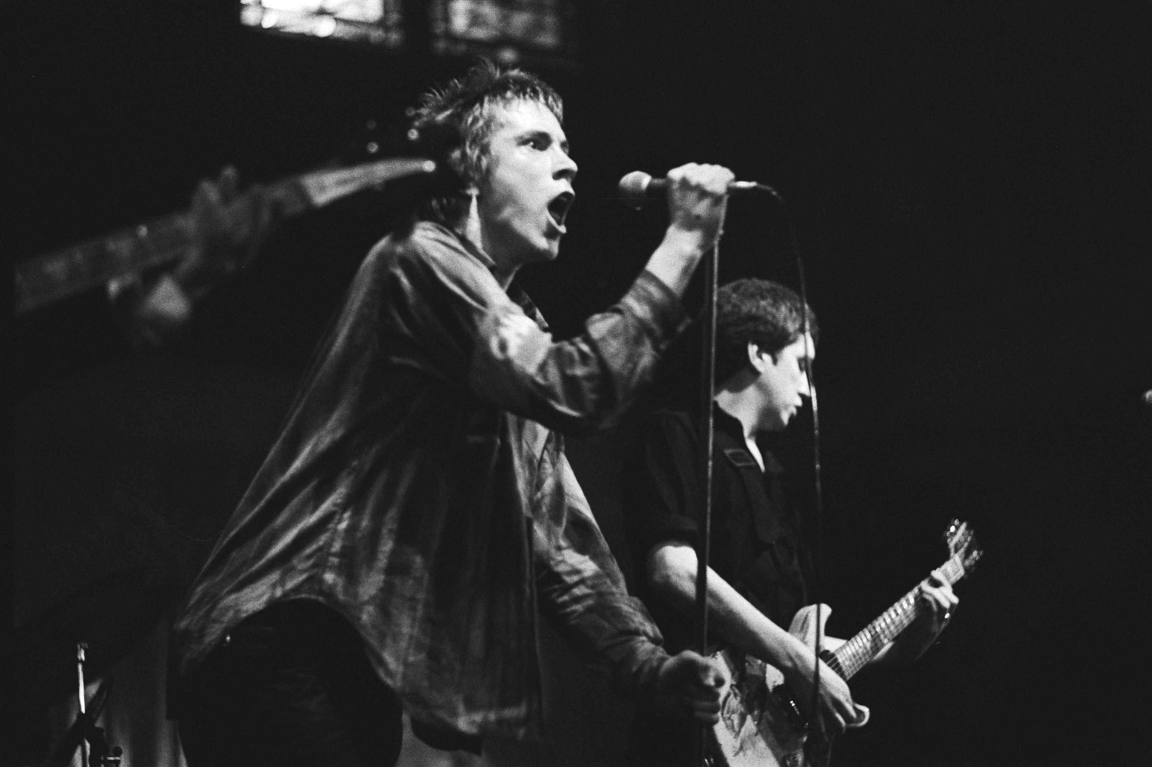 Sex Pistols in Paradiso Johnny Rotten Steve Jones resized